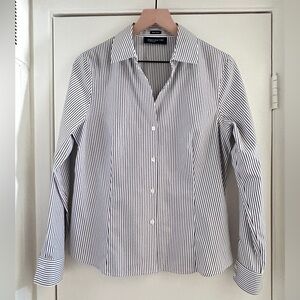 Jones New York Easy Care No Iron Button Up Long Sleeve Striped Blouse - M - NWOT